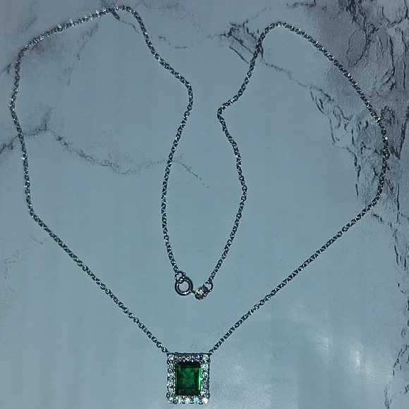 Emerald Square Halo Necklace - Green Crystal Pendant - Picture 2 of 4